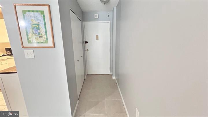 1239 Vermont Nw #204 Property Photo 6