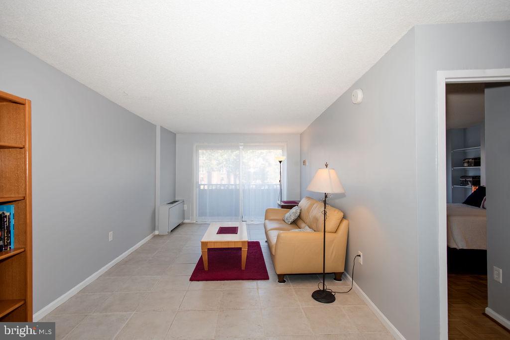 1239 Vermont Nw #204 Property Photo 11