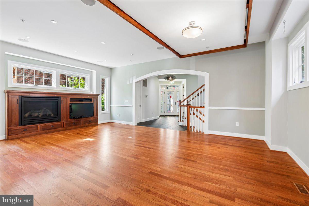 5321 43rd St Nw Property Photo 26