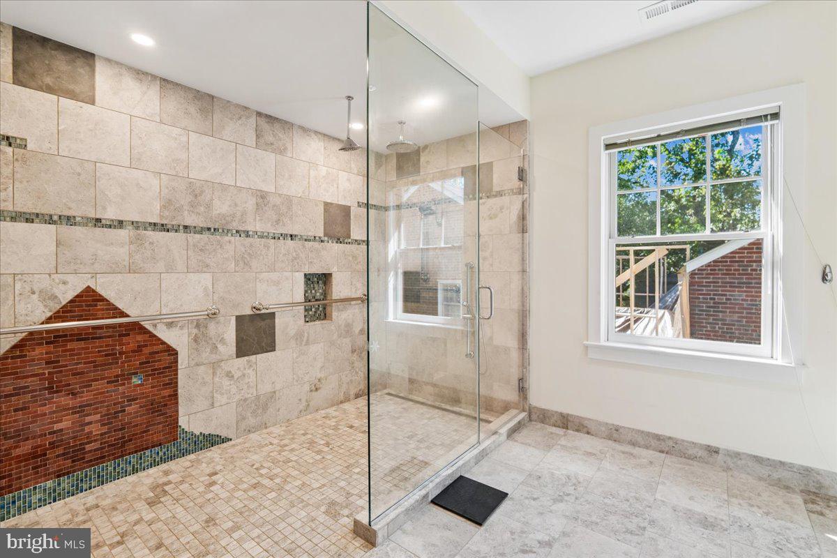 5321 43rd St Nw Property Photo 50