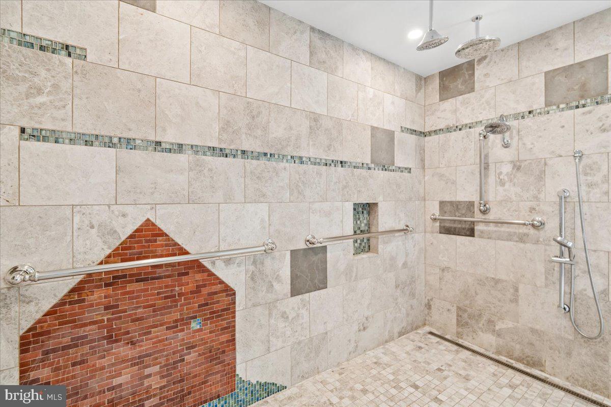 5321 43rd St Nw Property Photo 51