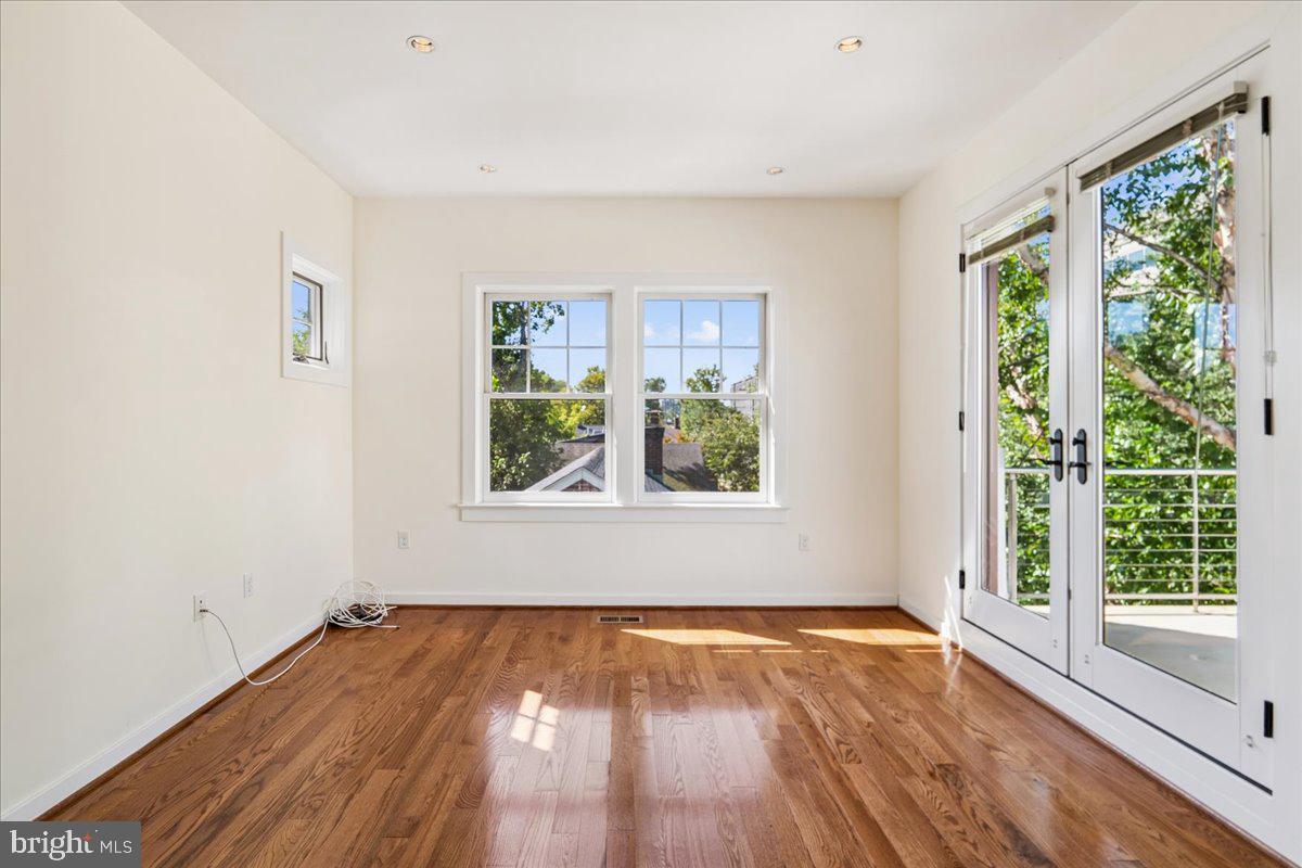 5321 43rd St Nw Property Photo 63
