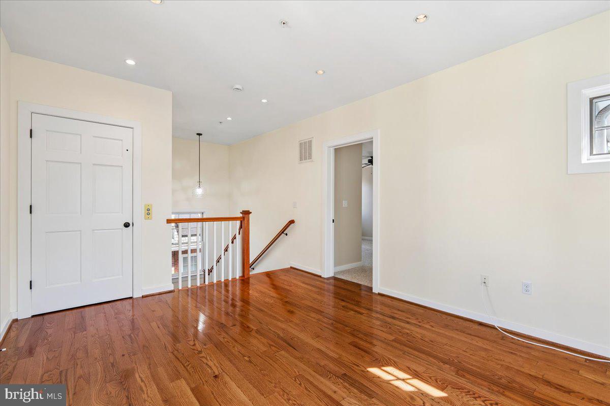 5321 43rd St Nw Property Photo 65