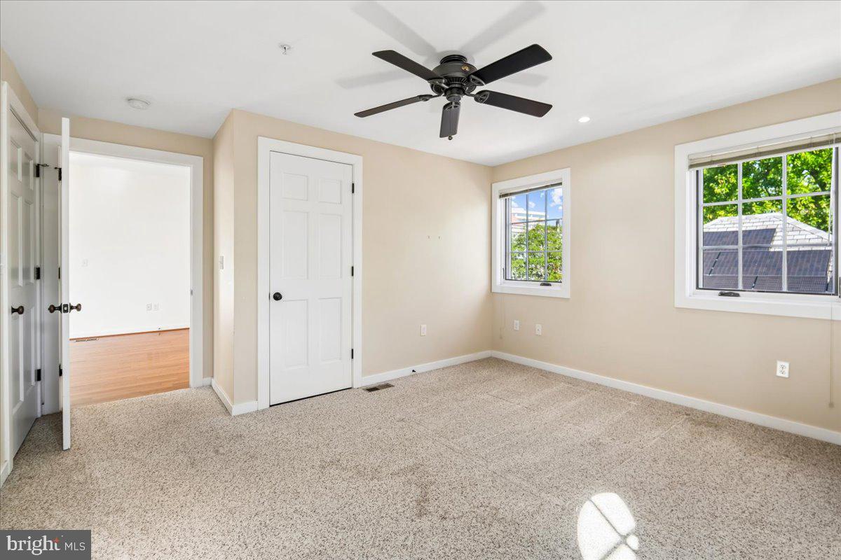 5321 43rd St Nw Property Photo 71