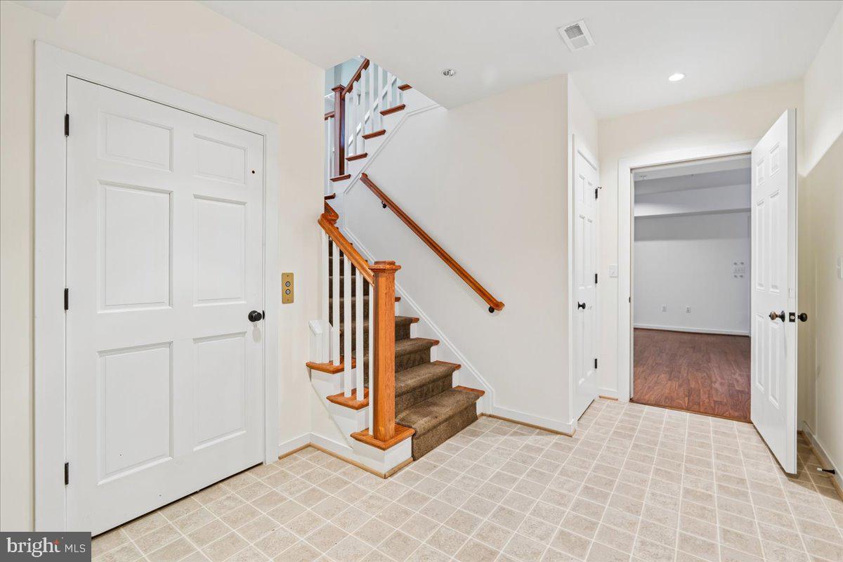 5321 43rd St Nw Property Photo 77