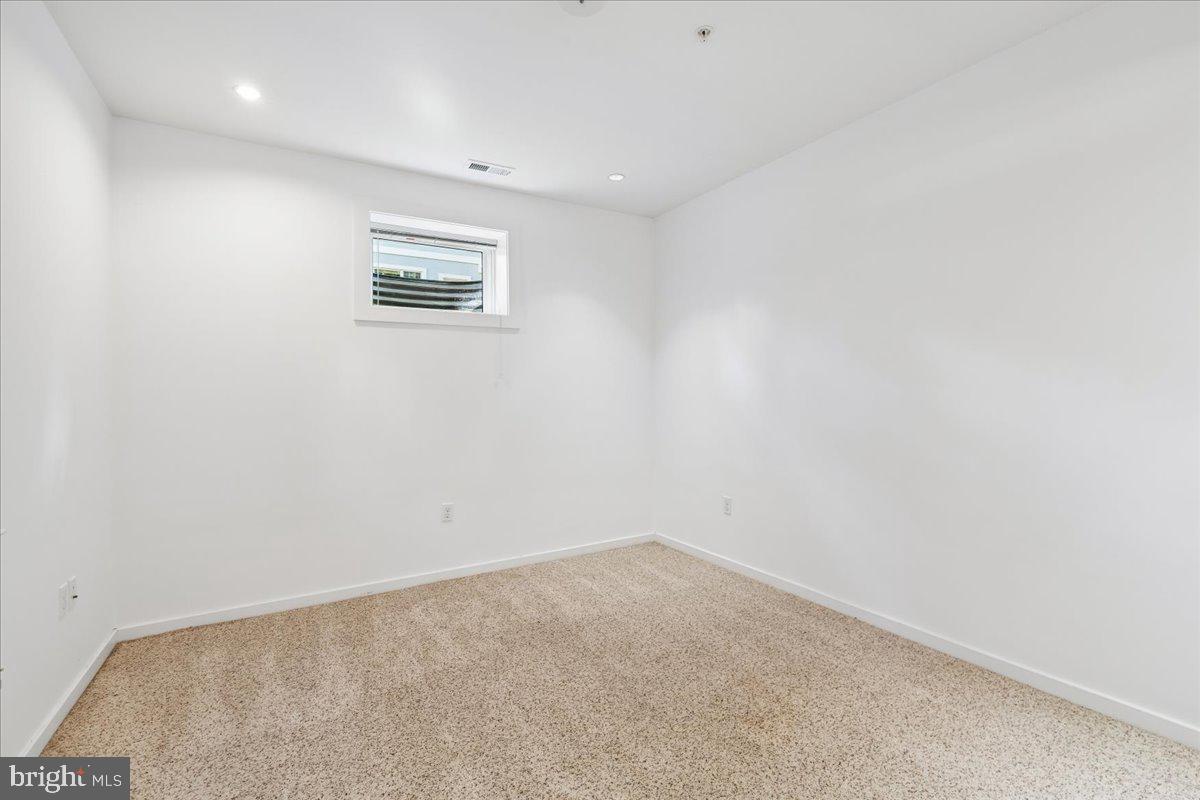 5321 43rd St Nw Property Photo 91