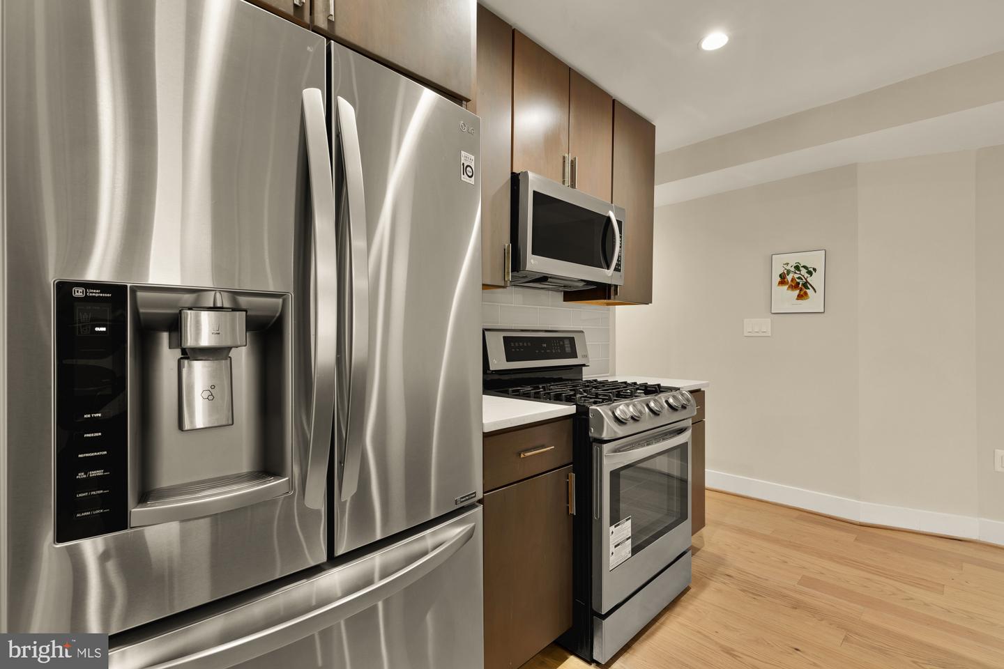 14 T St Ne #1 Property Photo 12