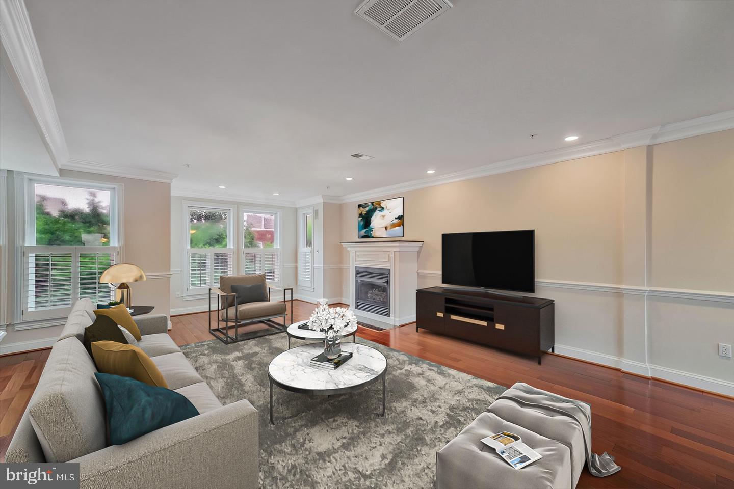 1333 Constitution Ave Ne #b Property Photo 8