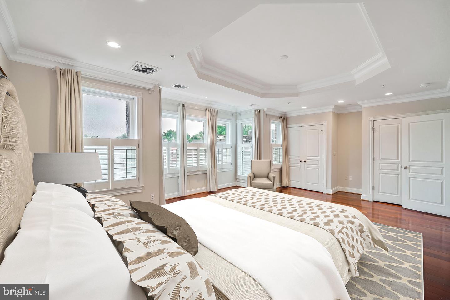 1333 Constitution Ave Ne #b Property Photo 12