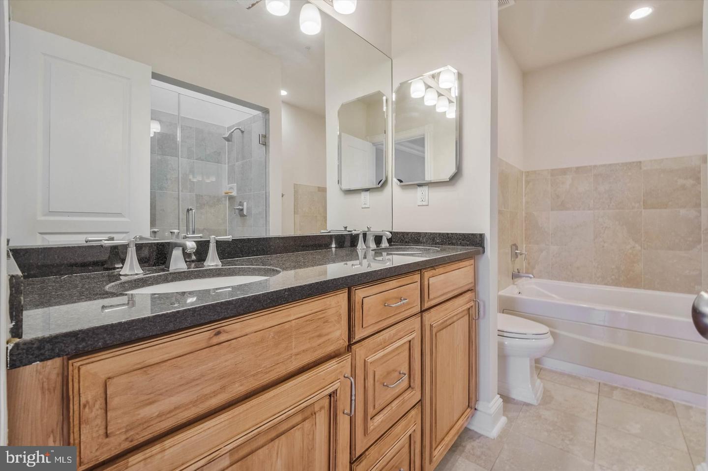 1333 Constitution Ave Ne #b Property Photo 13