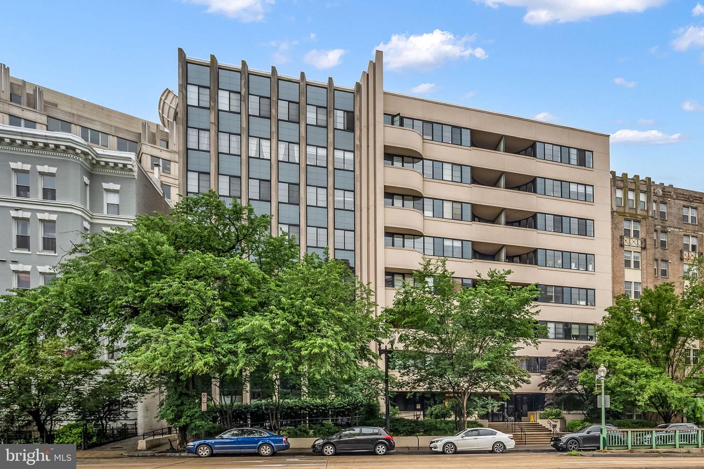 1312 MASSACHUSETTS AVE NW #802 Property Photo 1