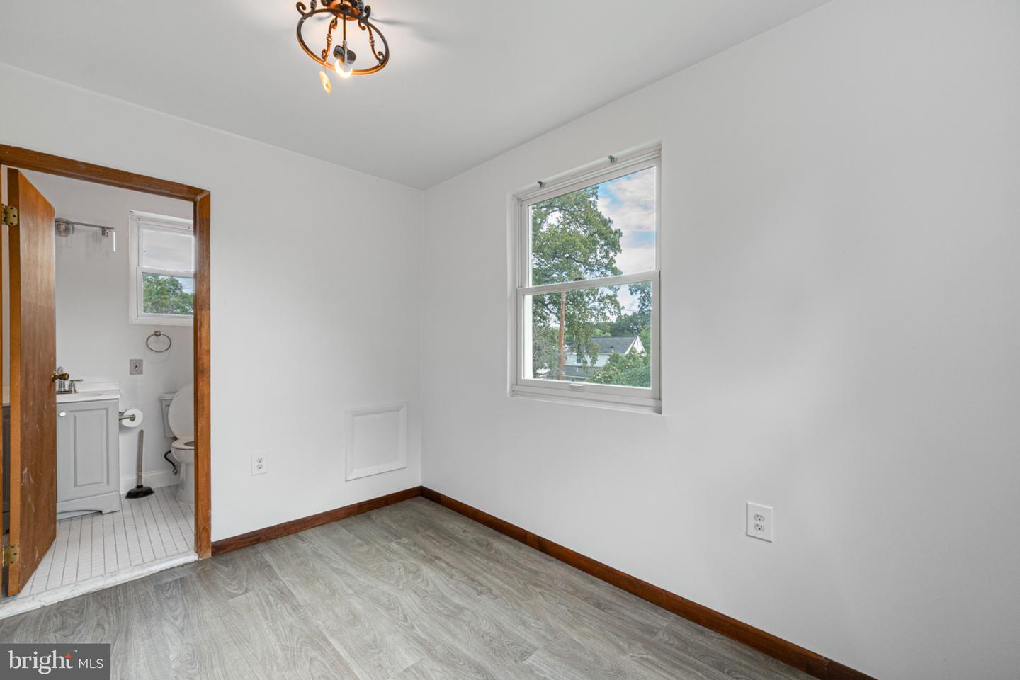 1124 45th Pl Se Property Photo 15