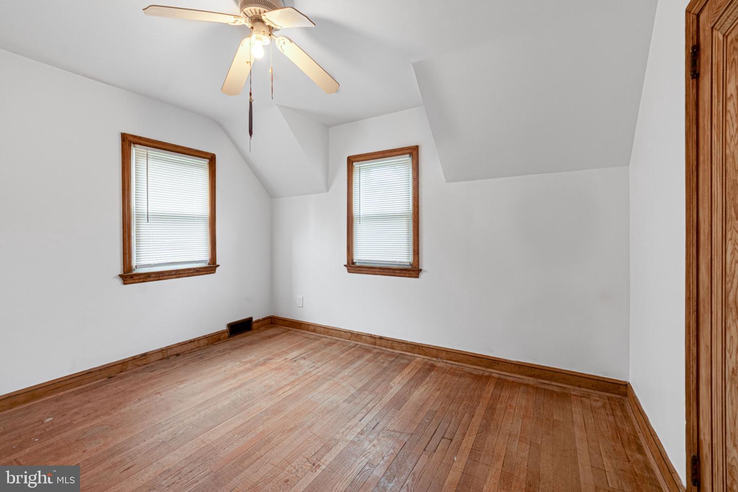 1124 45th Pl Se Property Photo 21