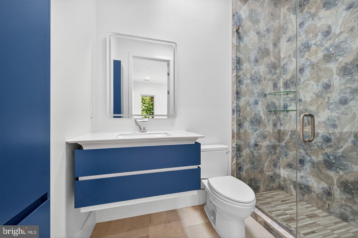 4509 Foxhall Cres Nw Property Photo 23