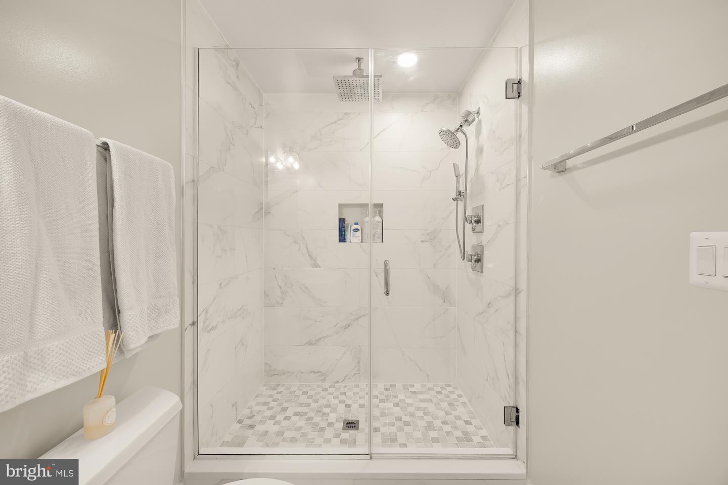 4315 Harrison St Nw #1 Property Photo 21
