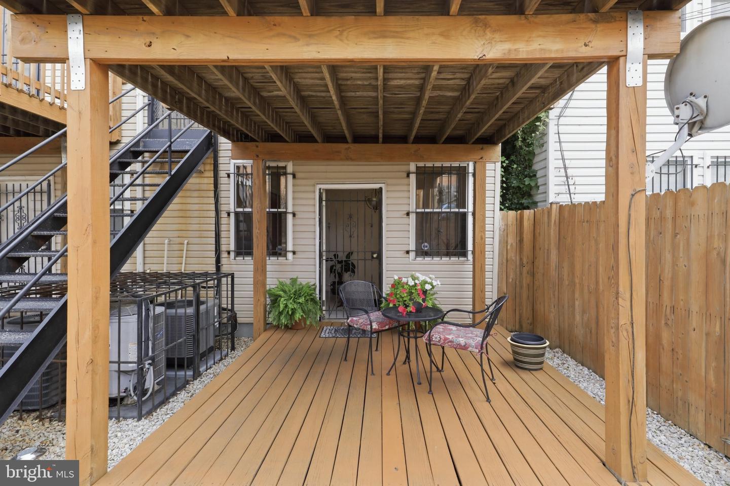 1724 Capitol Ne Property Photo 25