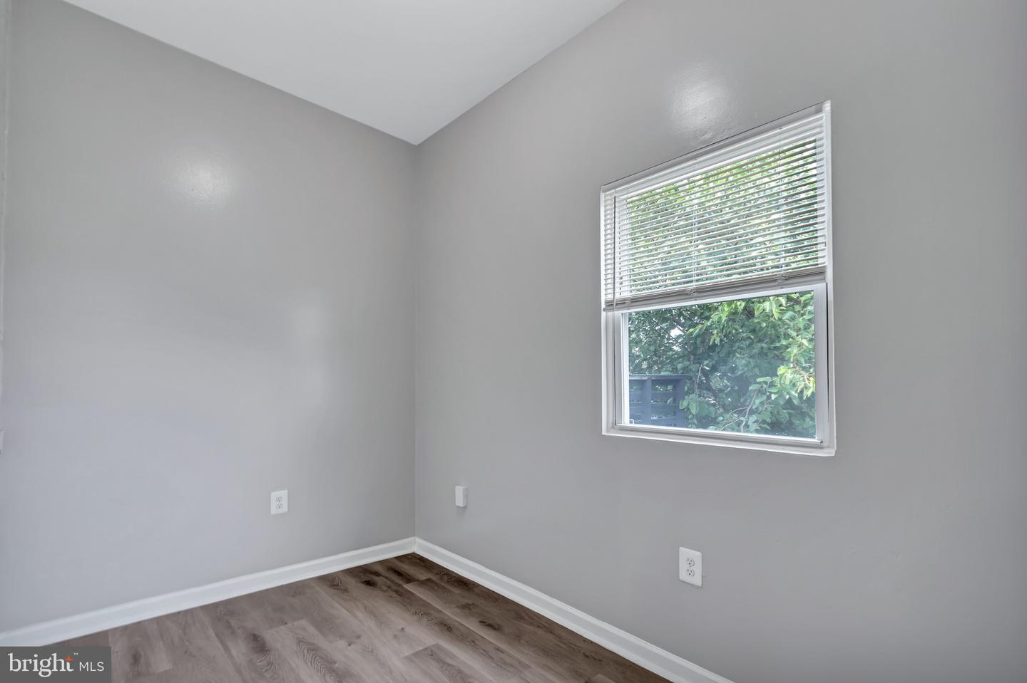 2012 Rosedale St Ne #3 Property Photo 12
