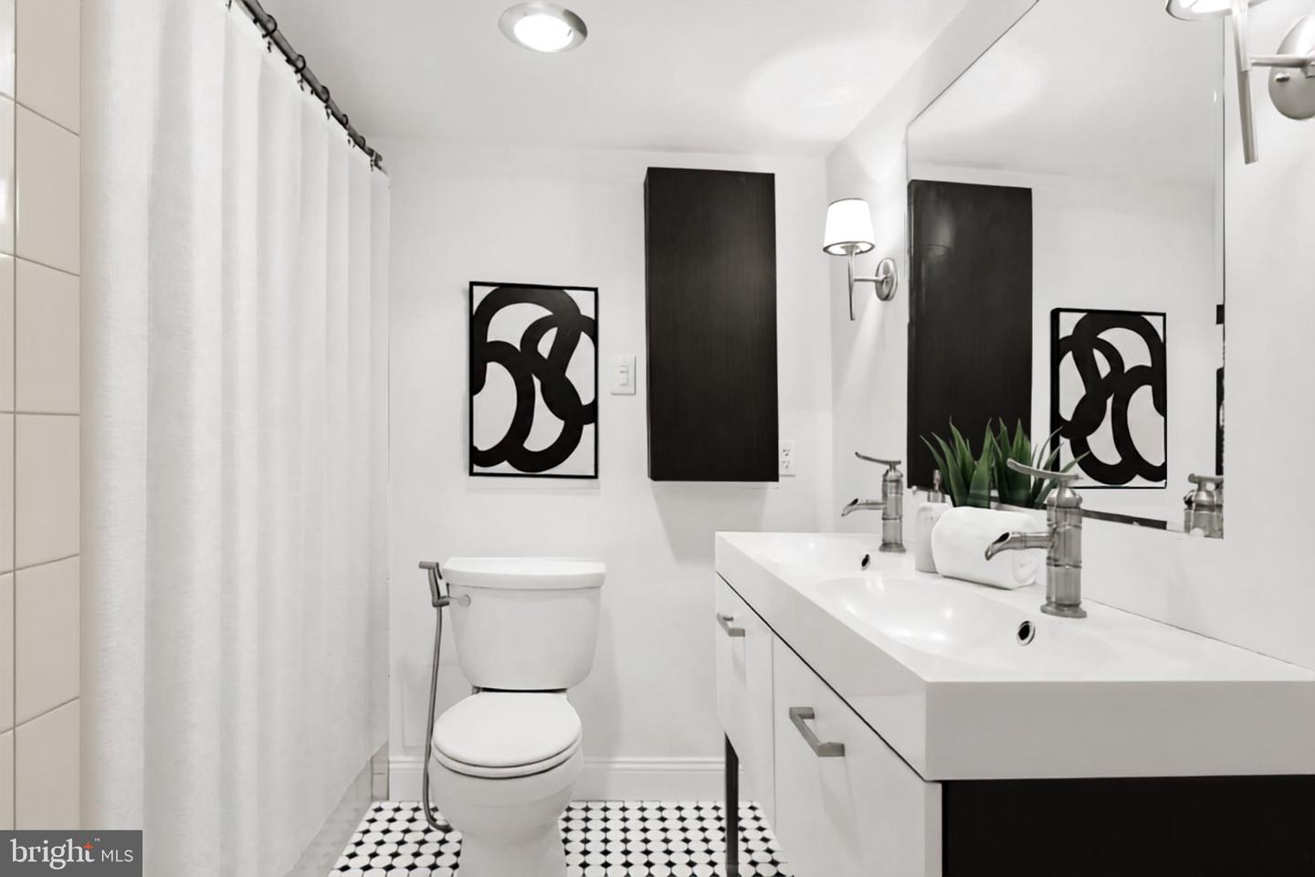 1330 New Hampshire Ave Nw #1018 Property Photo 11