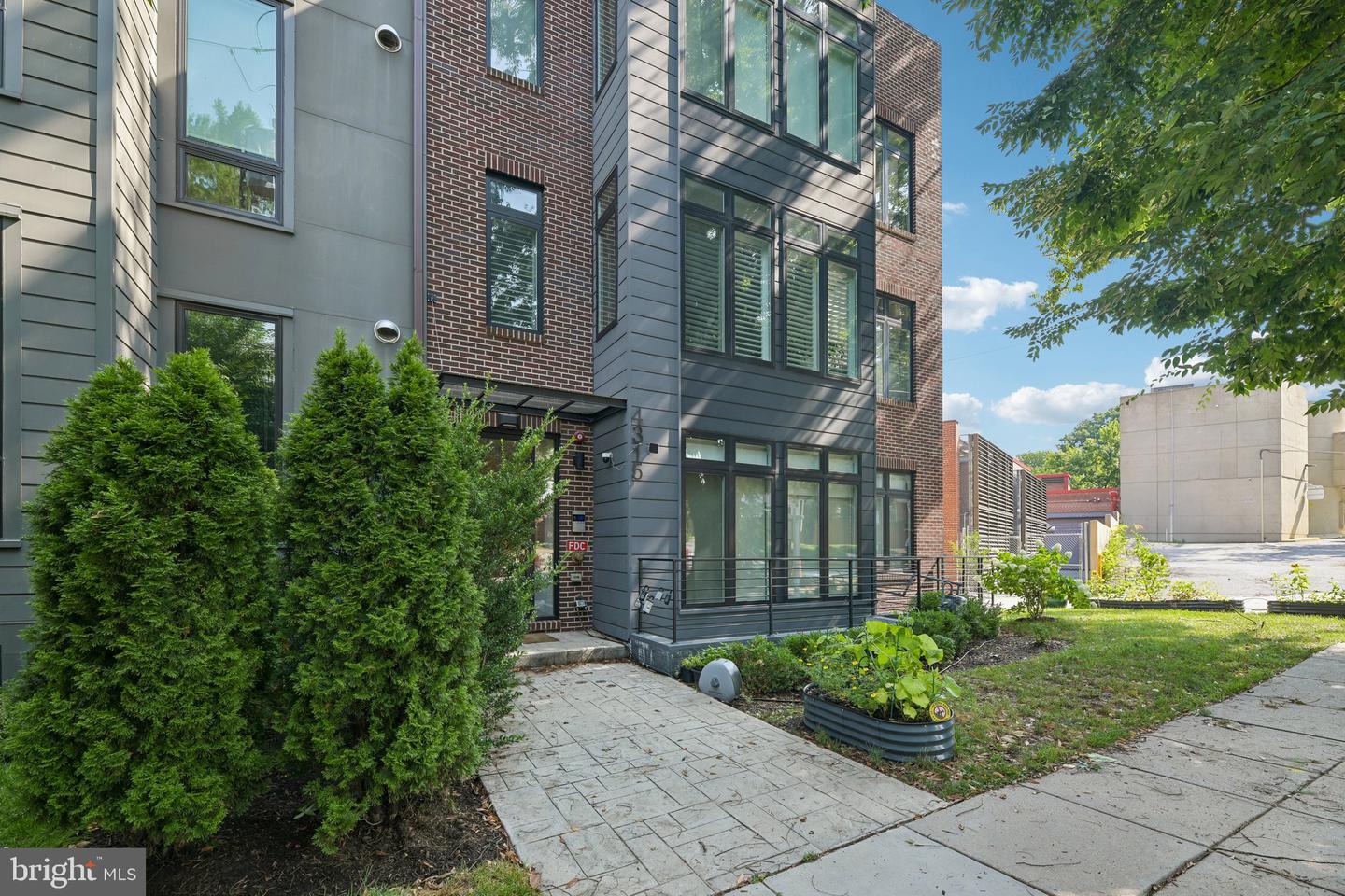 4315 Harrison St Nw #8 Property Photo 33