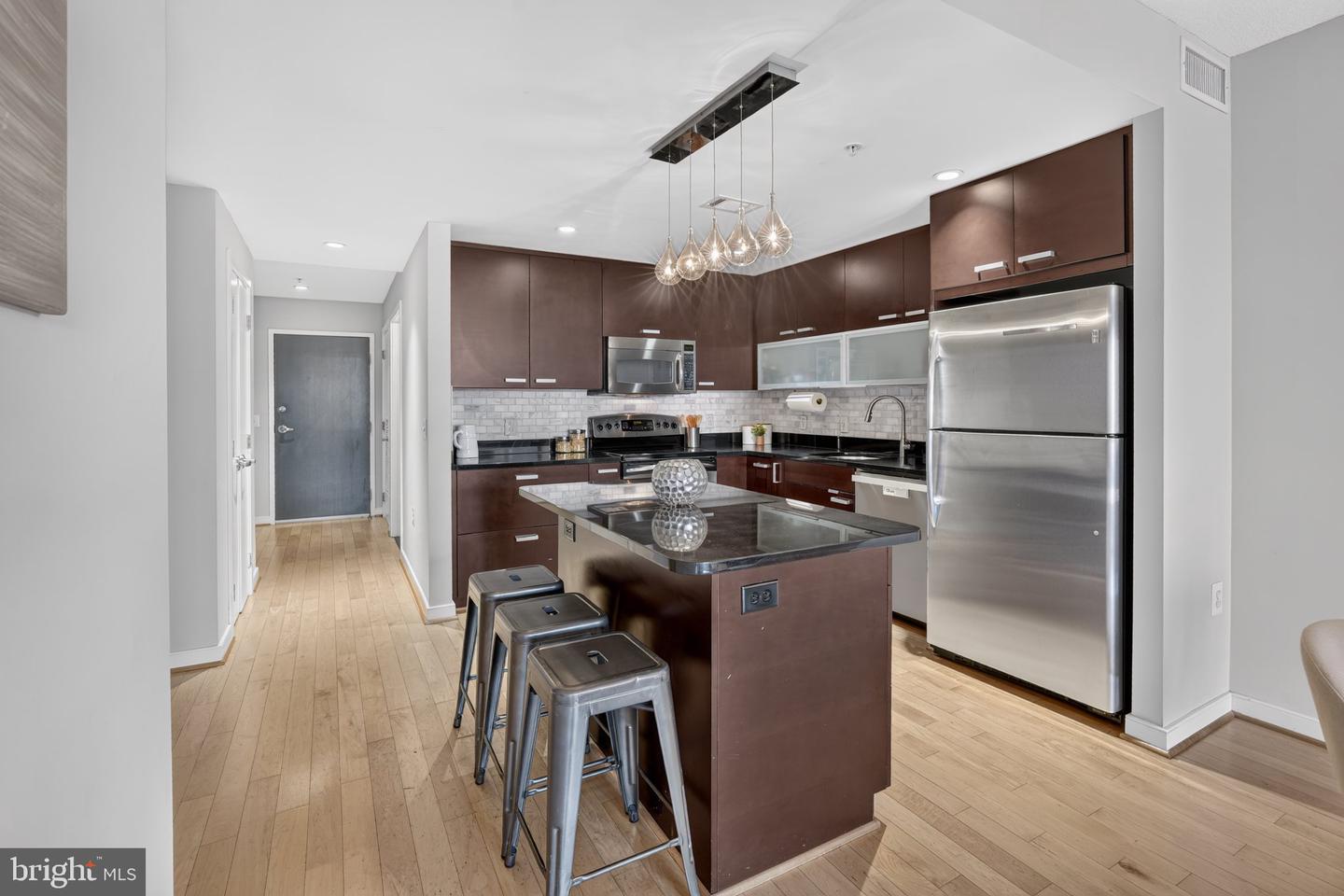1010 Massachusetts Ave Nw #602 Property Photo 10