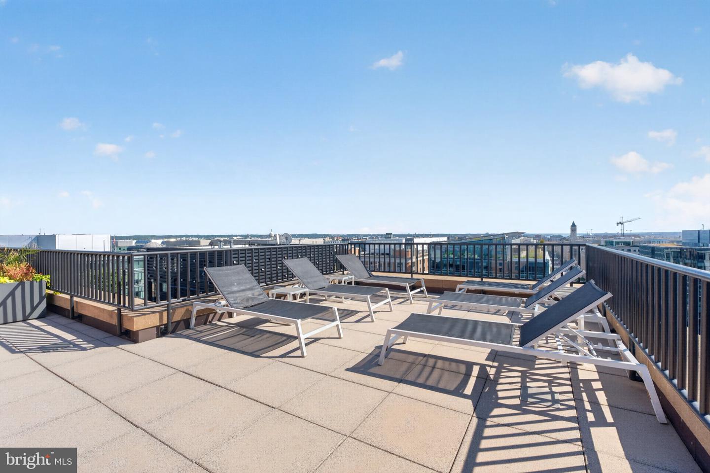 1010 Massachusetts Ave Nw #602 Property Photo 34