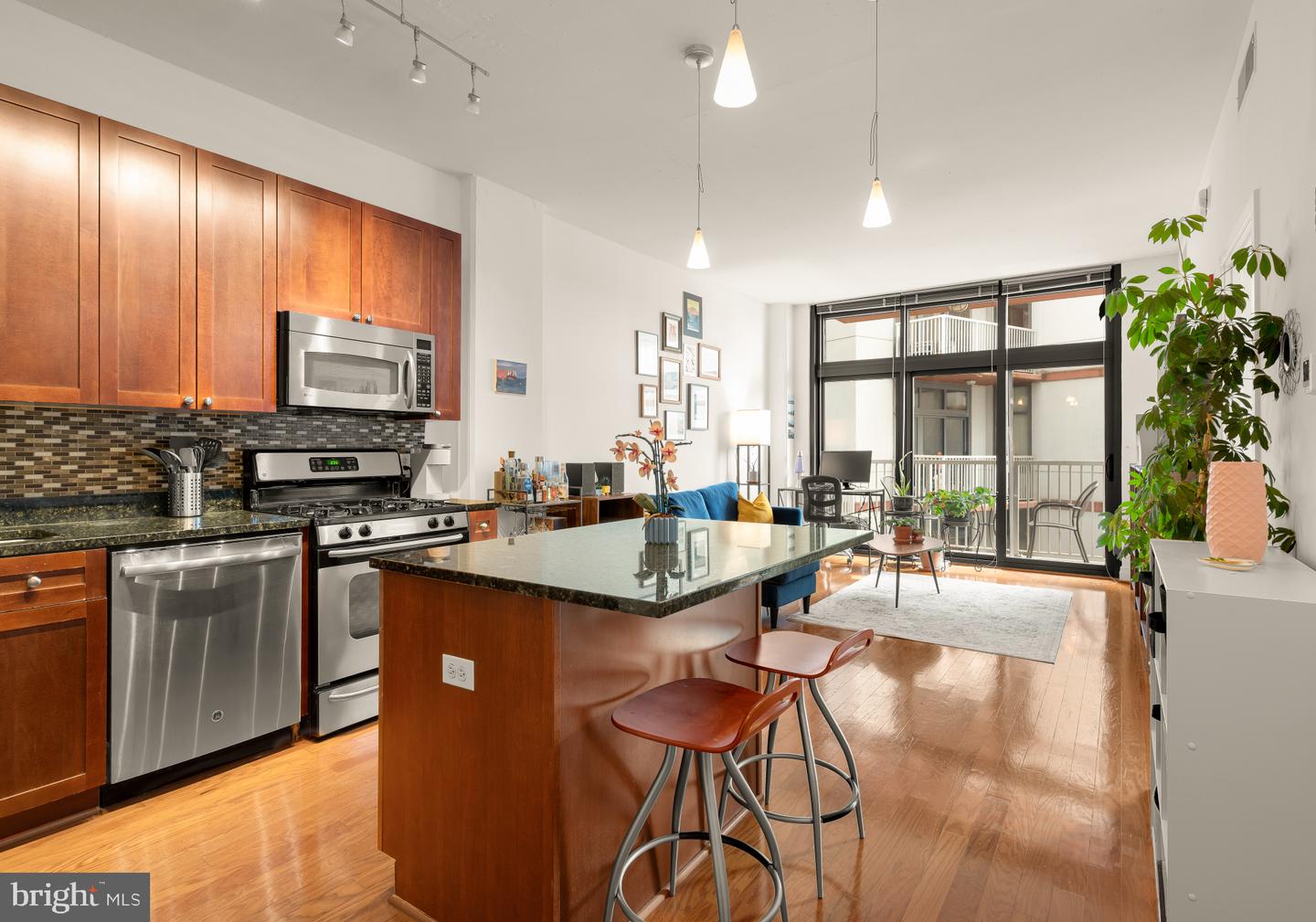 2120 Vermont Ave Nw #312 Property Photo 3