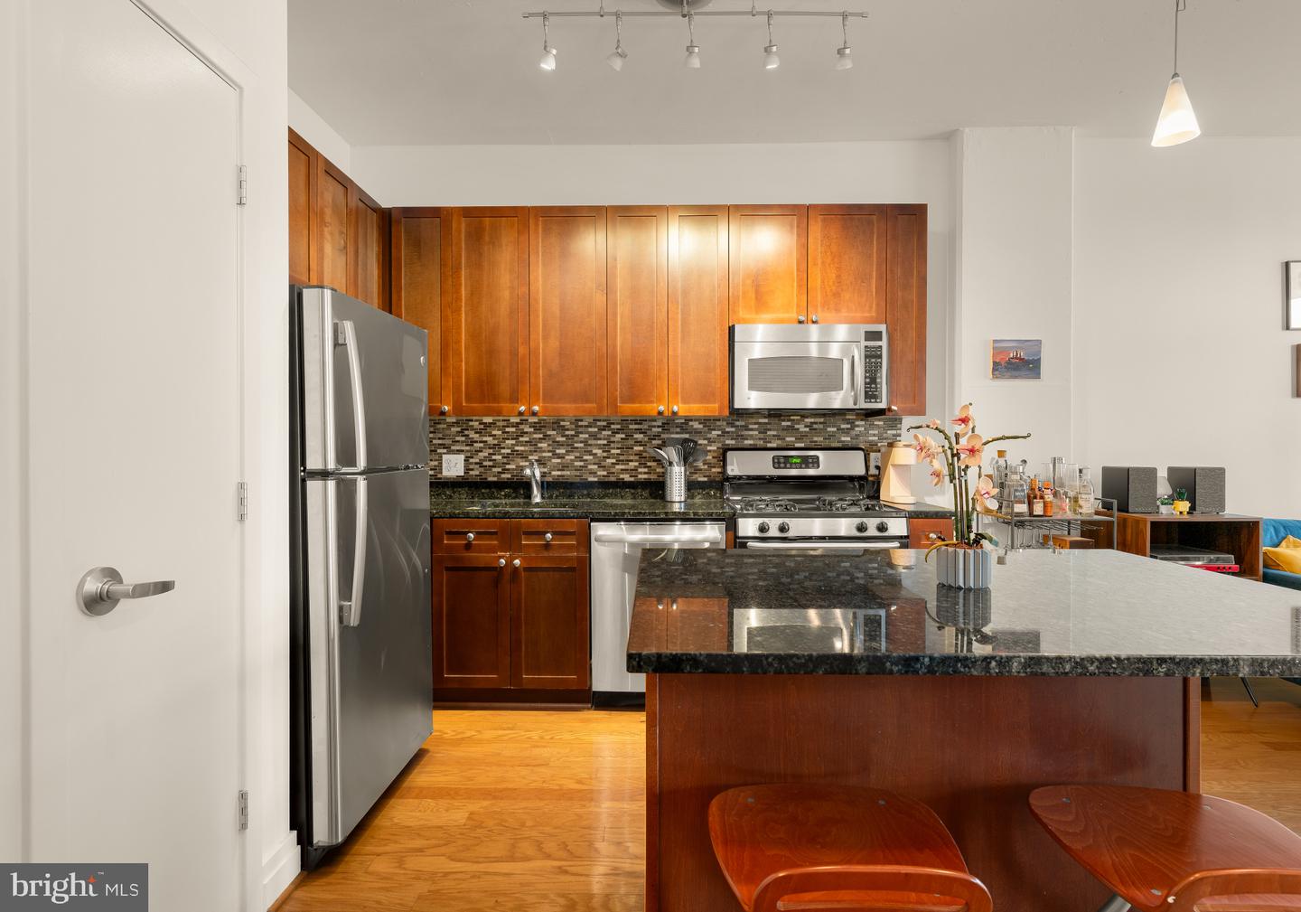 2120 Vermont Ave Nw #312 Property Photo 4
