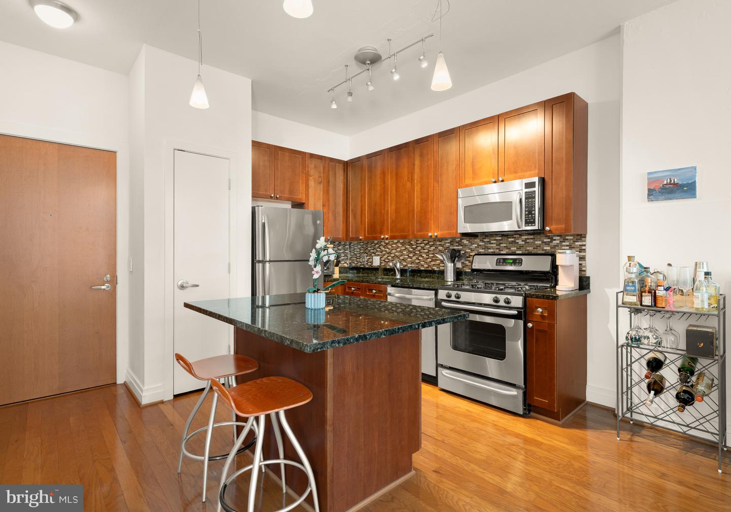 2120 Vermont Ave Nw #312 Property Photo 5