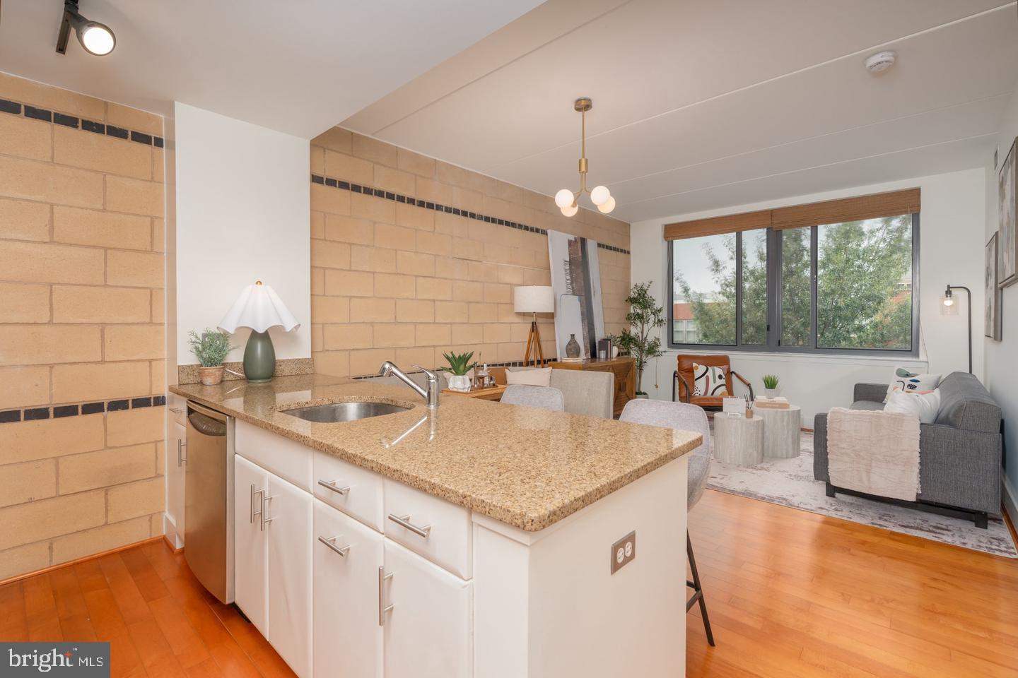 1529 14th St Nw #501 Property Photo 4