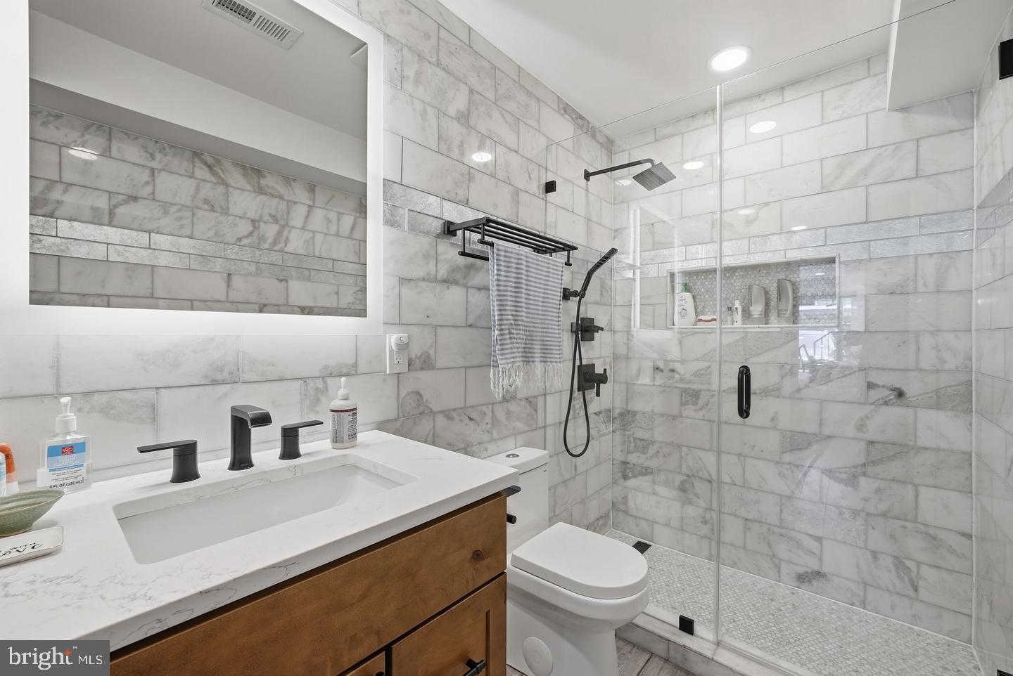 756 Princeton Pl Nw #1 Property Photo 12