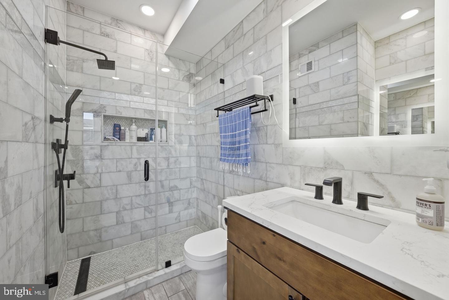 756 Princeton Pl Nw #1 Property Photo 17
