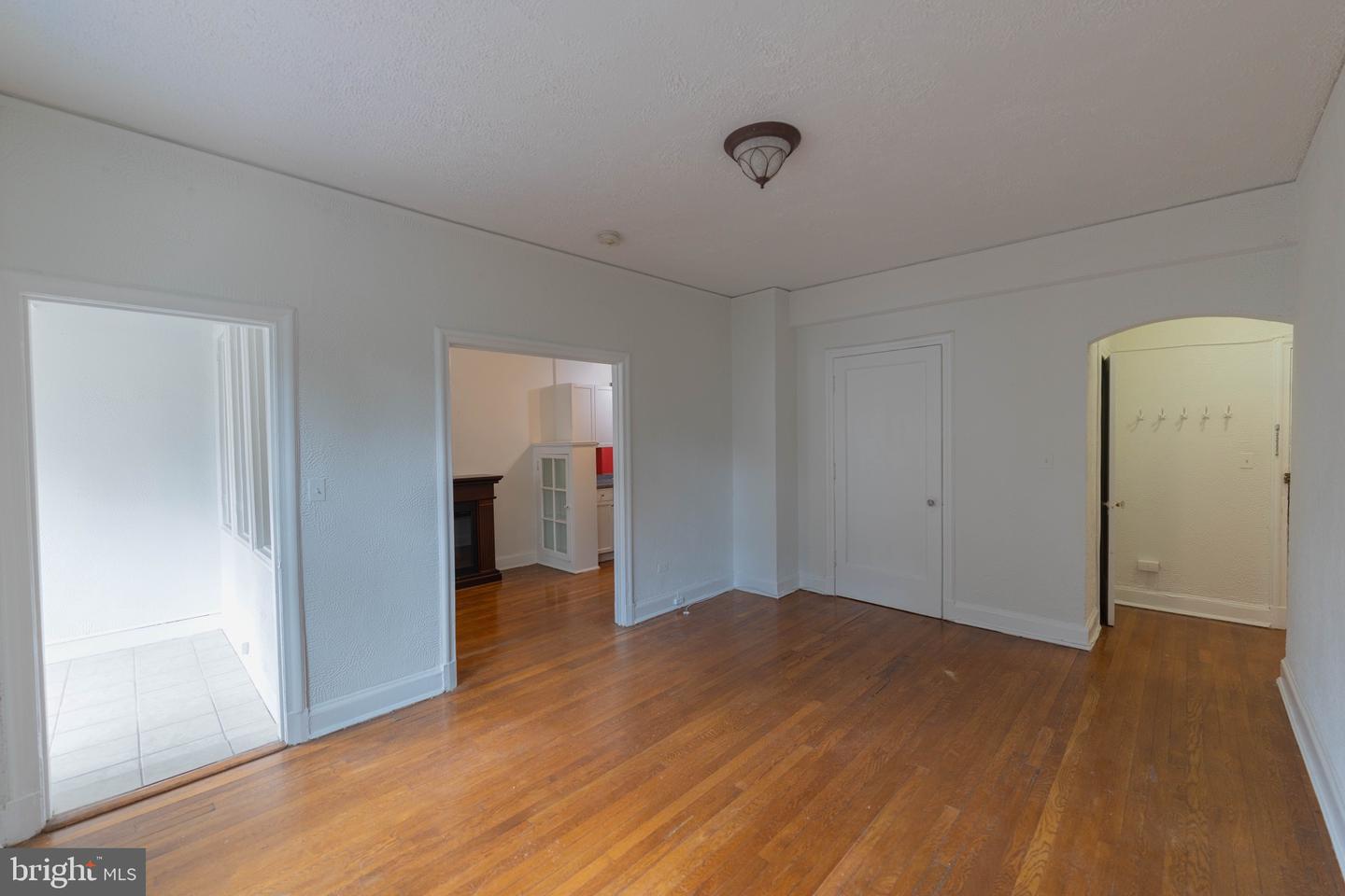2032 Belmont Rd Nw #221 Property Photo 12