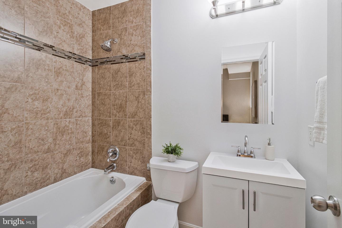 3350 17th St Nw #t1 Property Photo 22