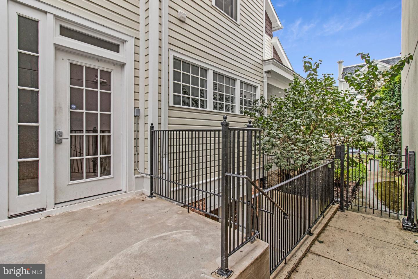 3350 17th St Nw #t1 Property Photo 30