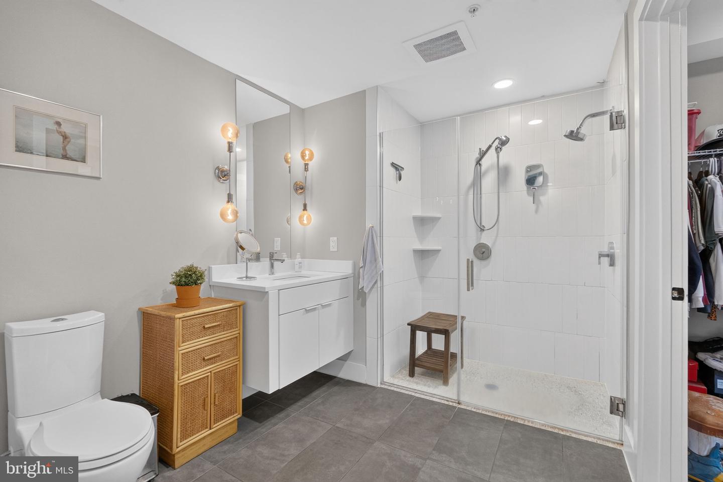 801 Virginia Ave Se #206 Property Photo 13