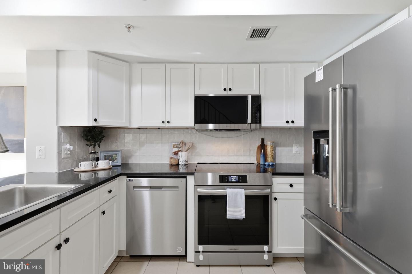 616 E St Nw #1151 Property Photo 6