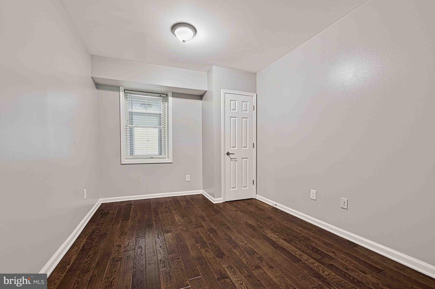 257 Newcomb St Se #2 Property Photo 19