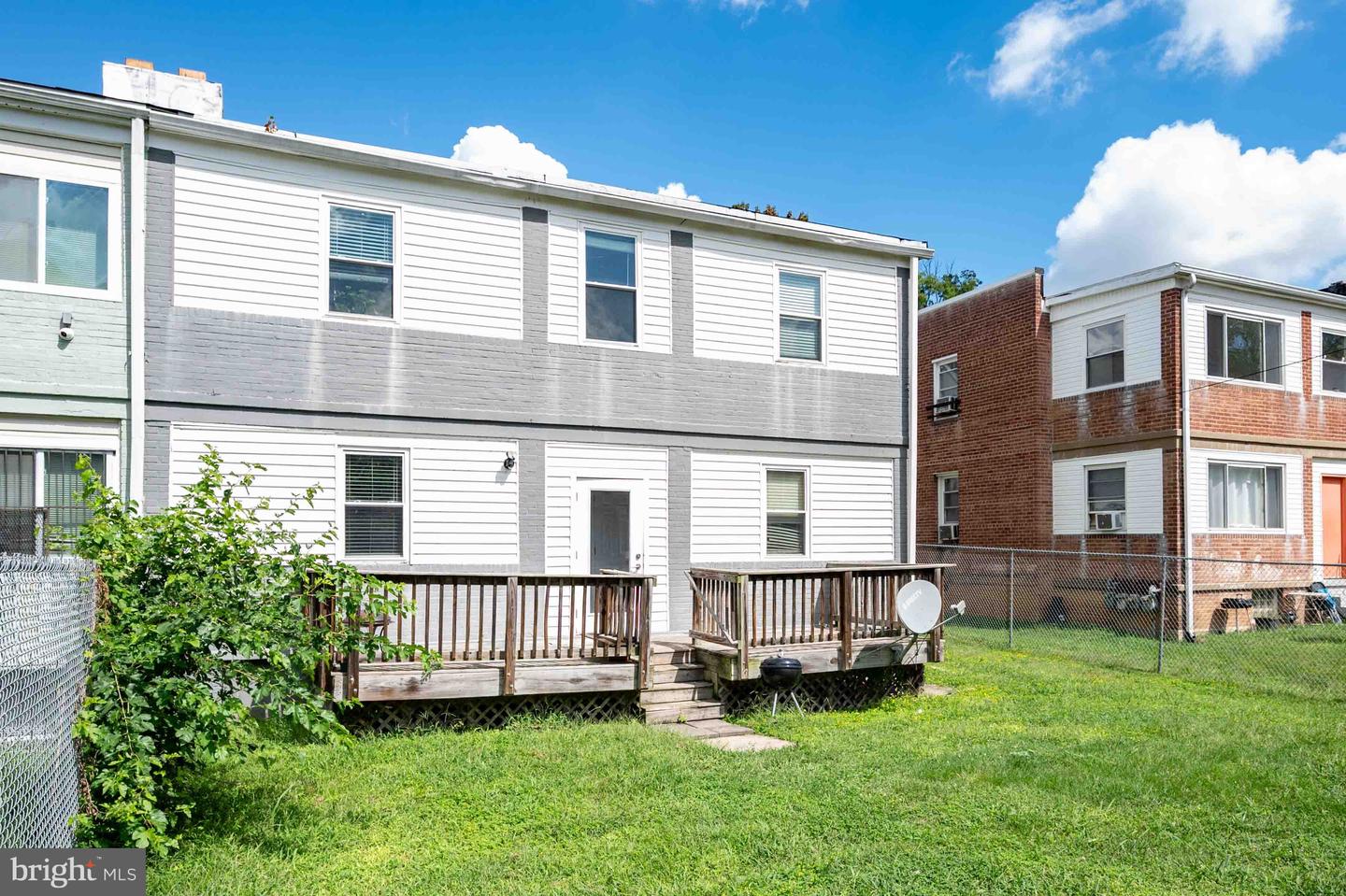 257 Newcomb St Se #2 Property Photo 34