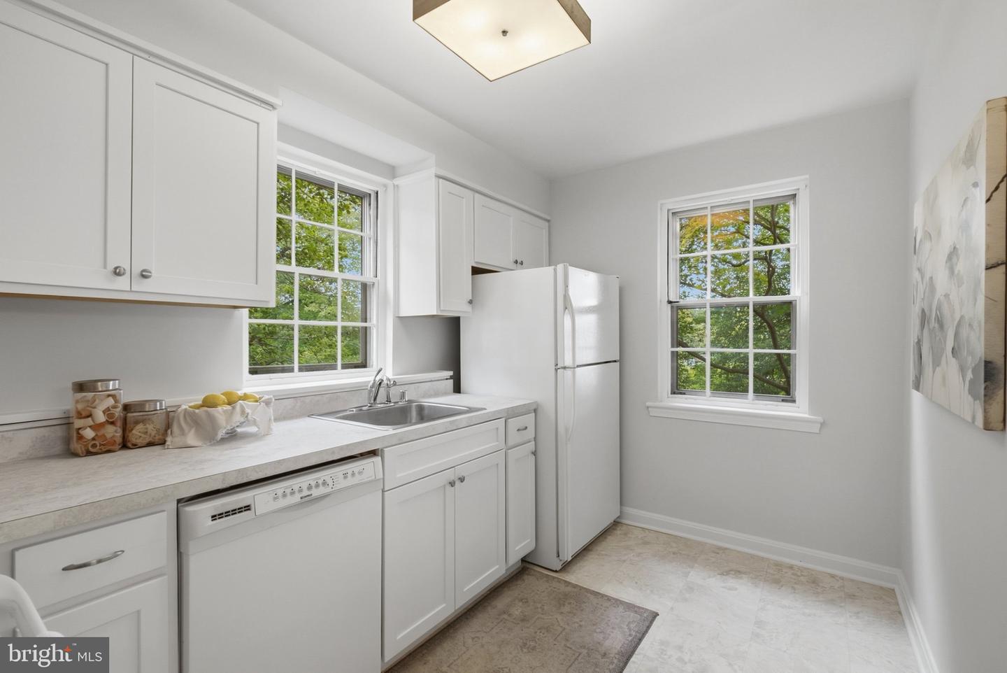 2908 Upton St Nw Property Photo 10