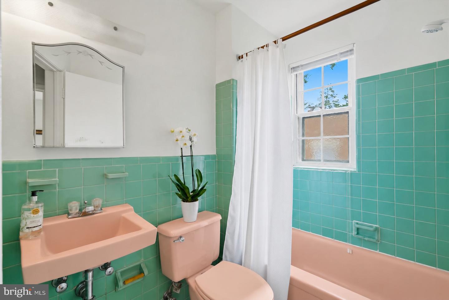 2908 Upton St Nw Property Photo 21