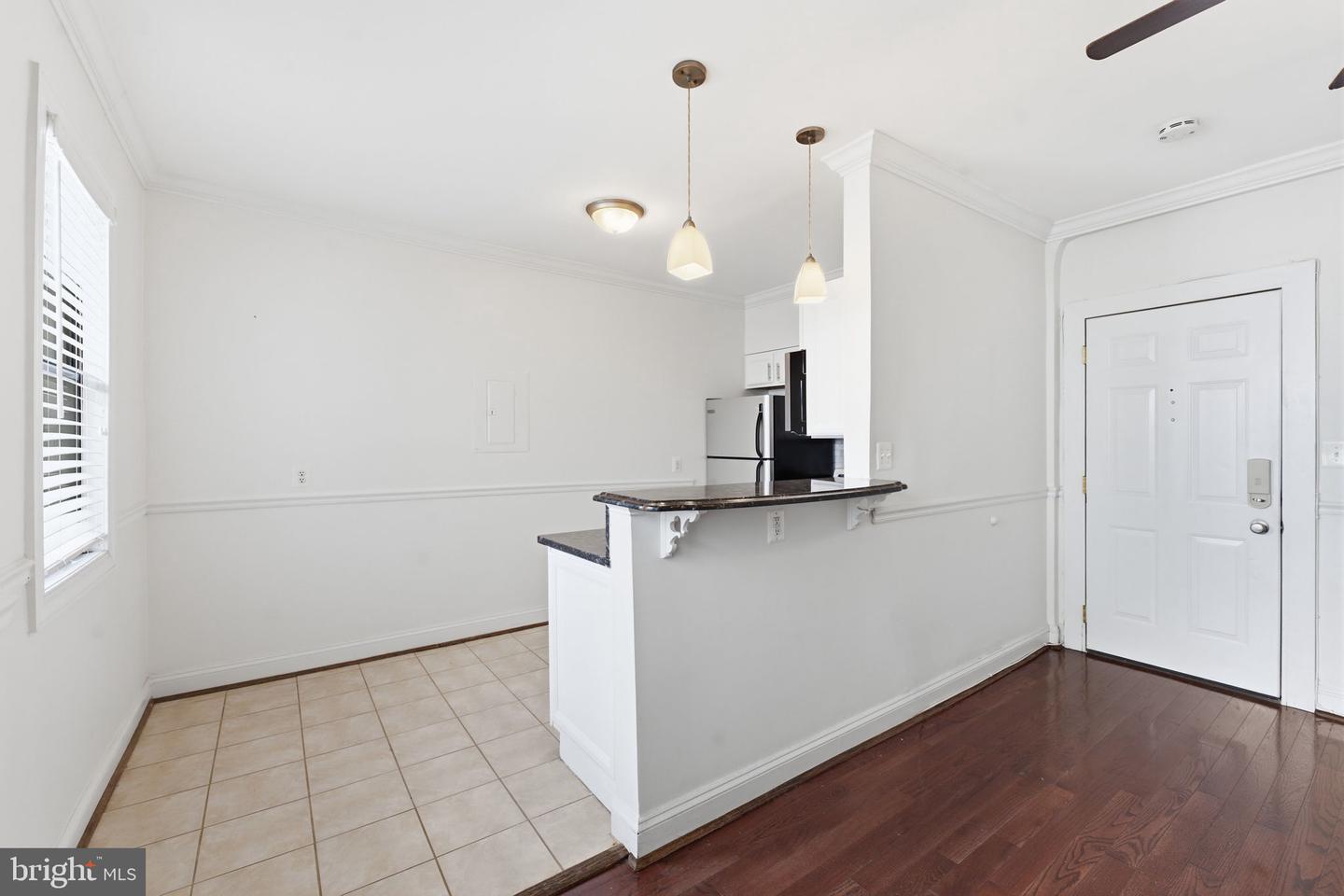 315 Evarts St Ne #102 Property Photo 7