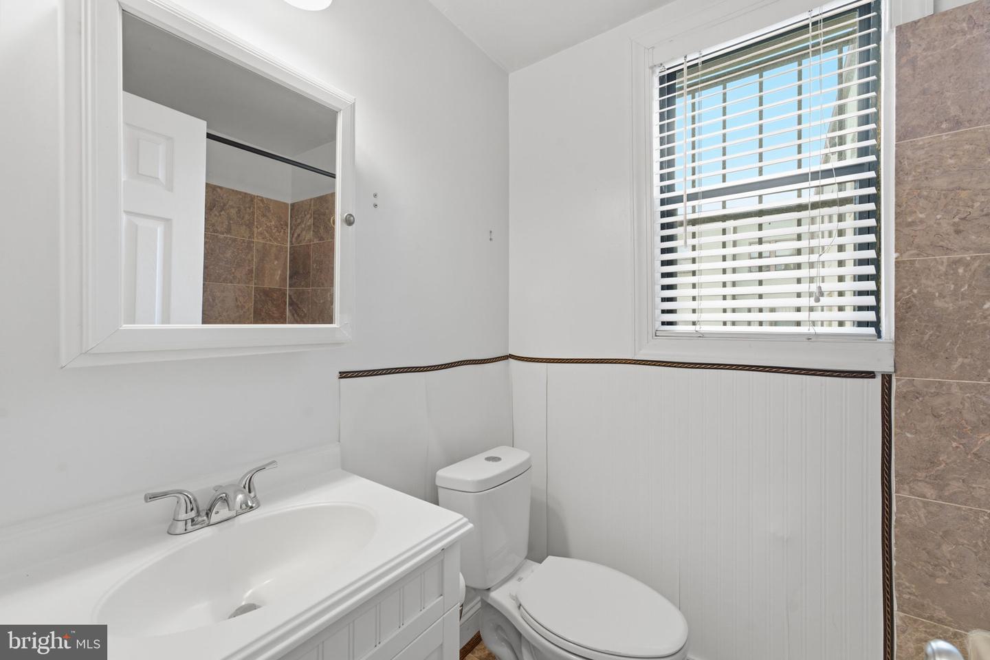 315 Evarts St Ne #102 Property Photo 14