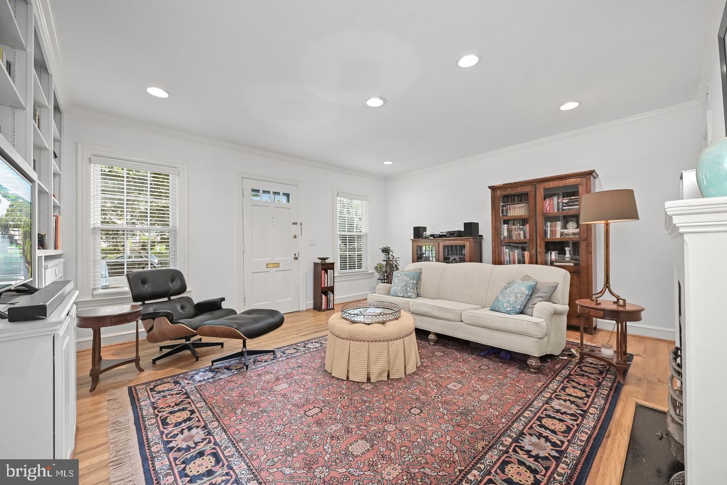 3620 T St Nw Property Photo 2
