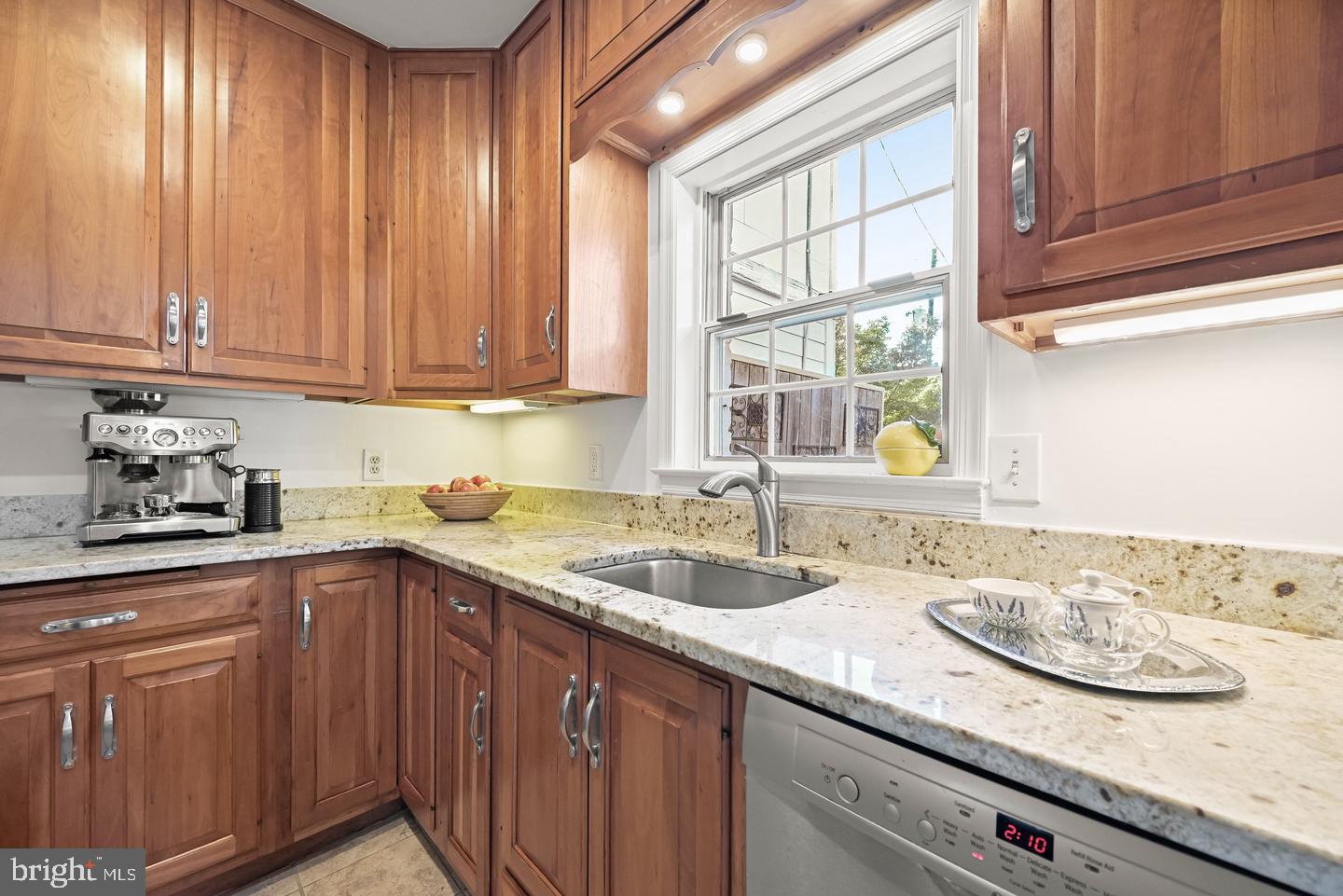 3620 T St Nw Property Photo 8