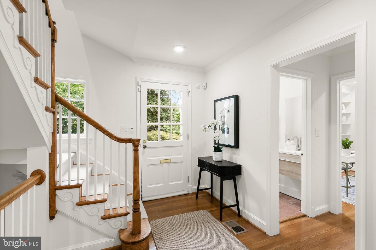 5193 Watson St Nw Property Photo 4