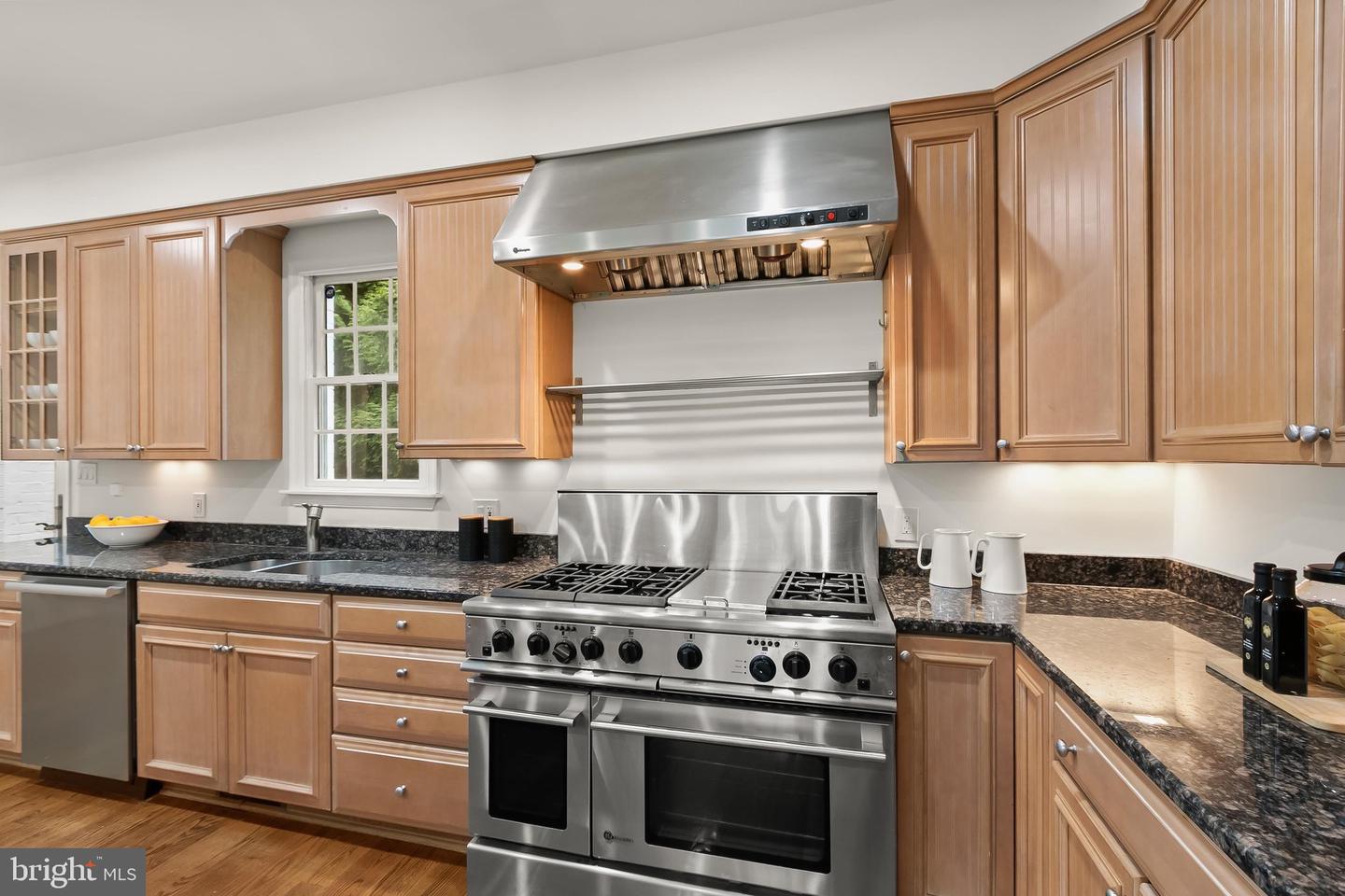 5193 Watson St Nw Property Photo 12