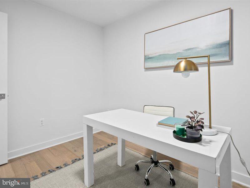 37 L St Se #706 Property Photo 16