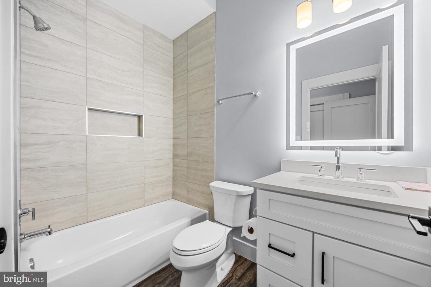 1329 Irving St Nw #1 Property Photo 18