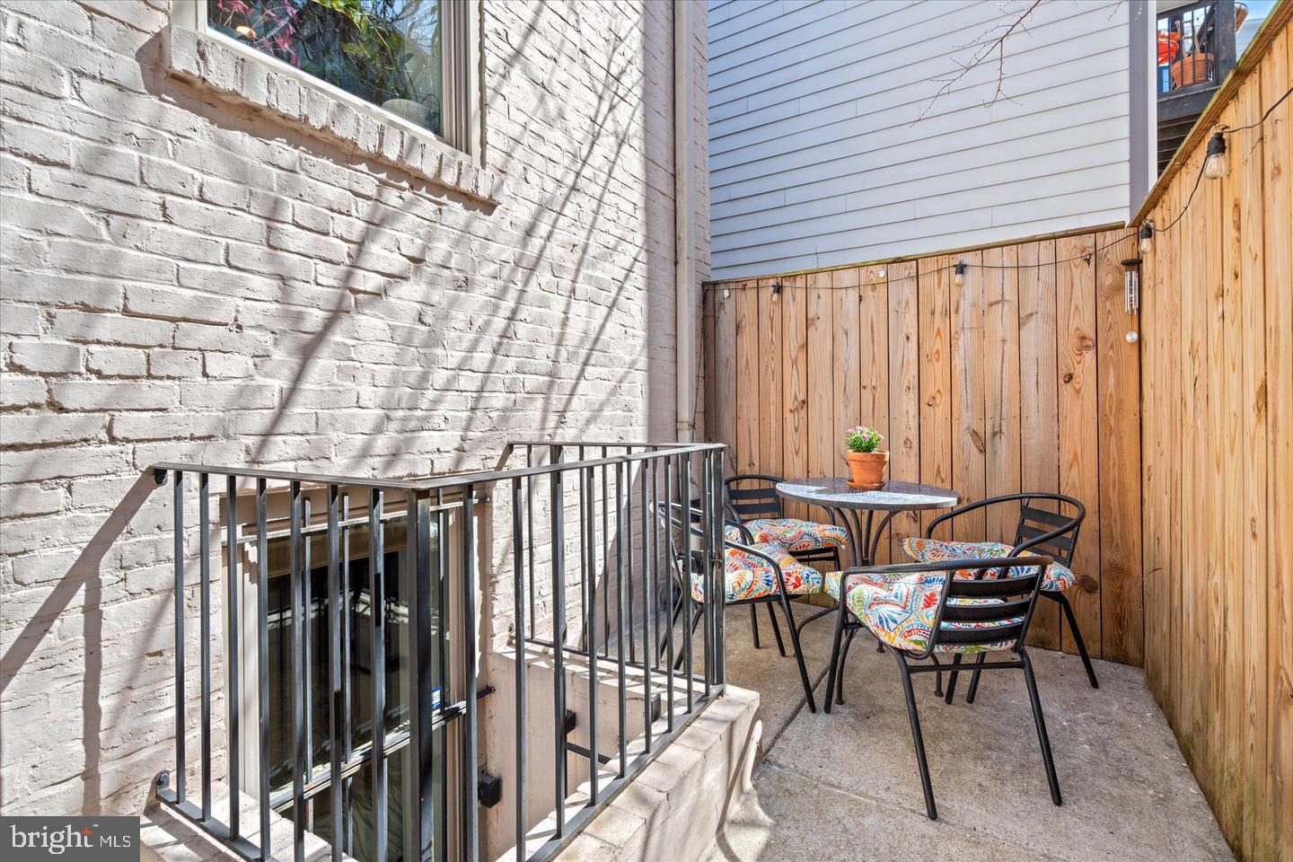 1436 Ogden St Nw #3 Property Photo 6