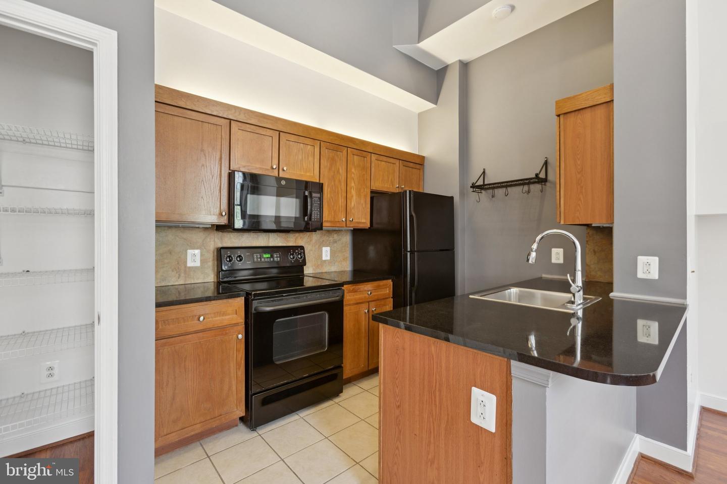 616 E Nw #217 Property Photo 13